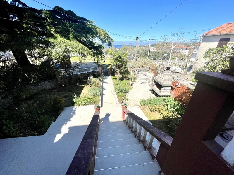 Sea view of the house H3891 in Malinska on Krk.