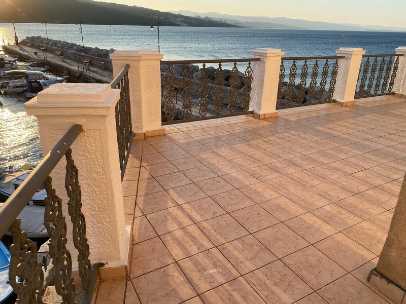Seaside house in Volosko, Opatija for sale - H3897