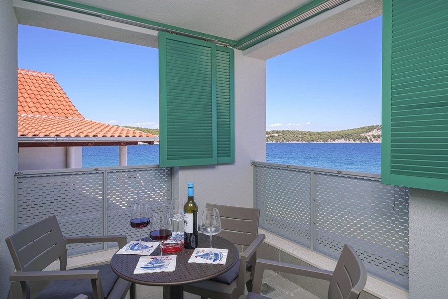 Terrace with sea views of the property H3922 near Sibenik in Croatia.