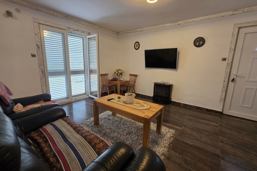 Living room with access to the terrace