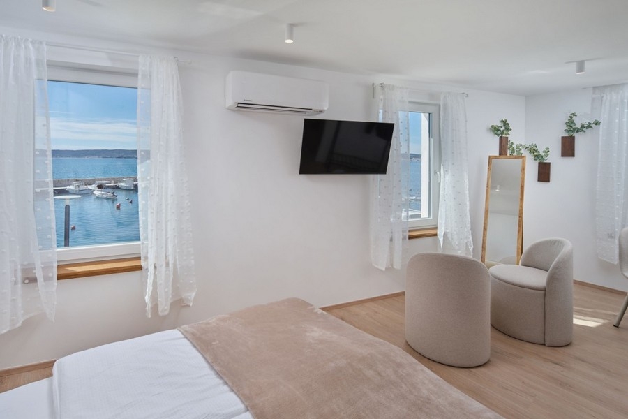 Bedroom with panoramic sea views