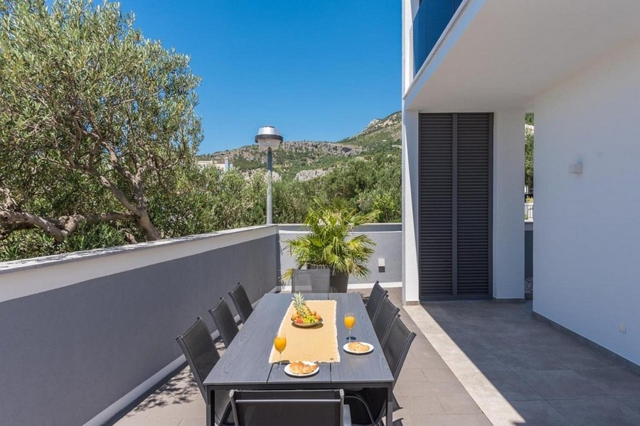 Large terrace with outdoor dining area