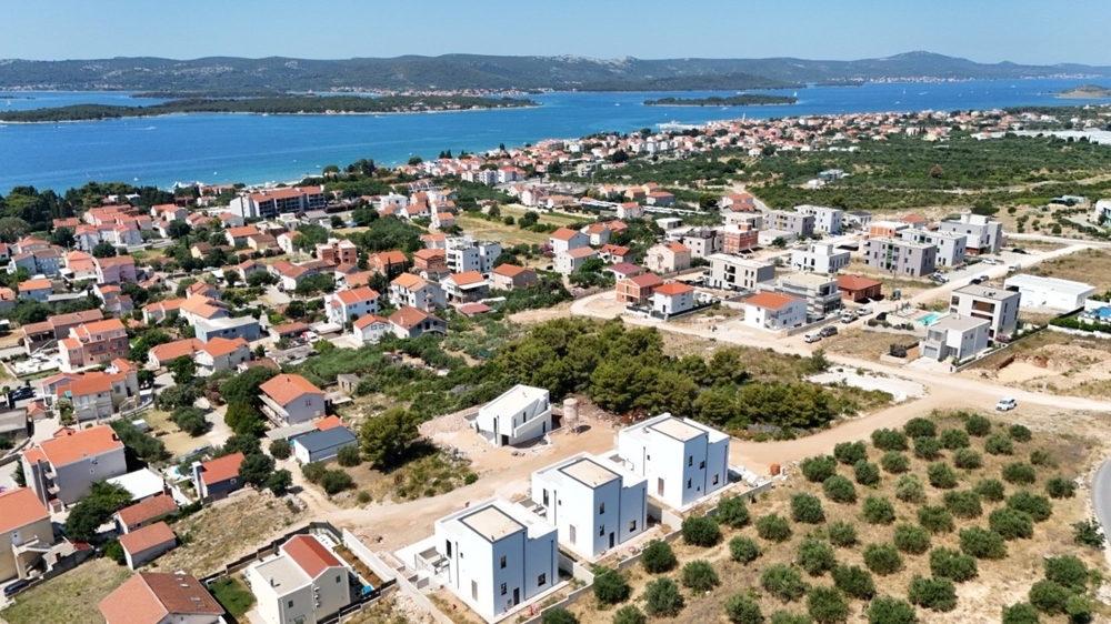 Panoramic views of the sea and islands from the rooftop