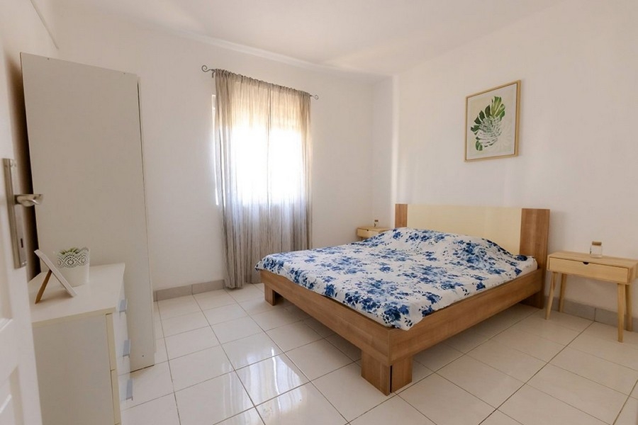 Bedroom with double bed