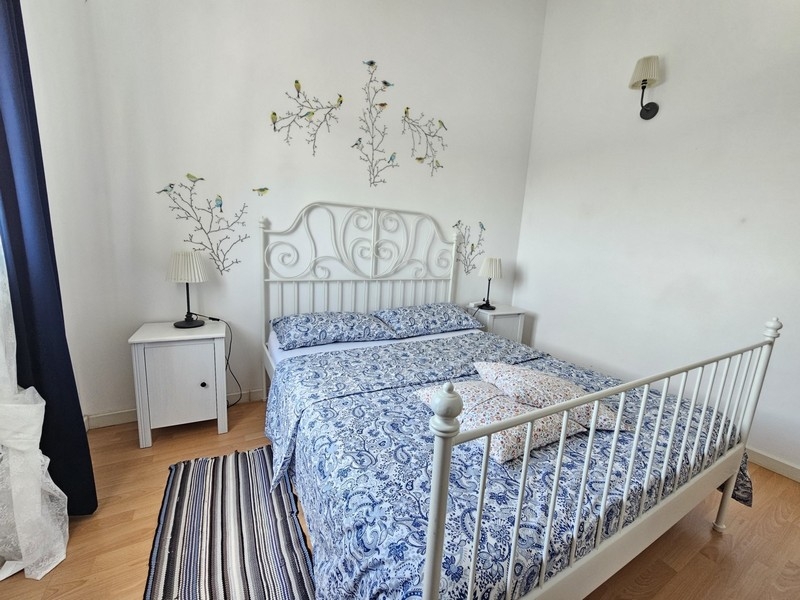 Second bedroom with double bed