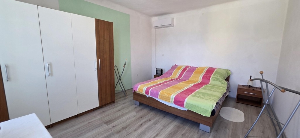 Bedroom with wardrobe in Croatia