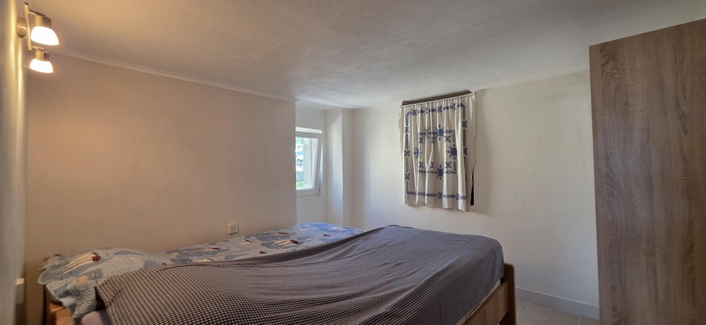 Bedroom with window