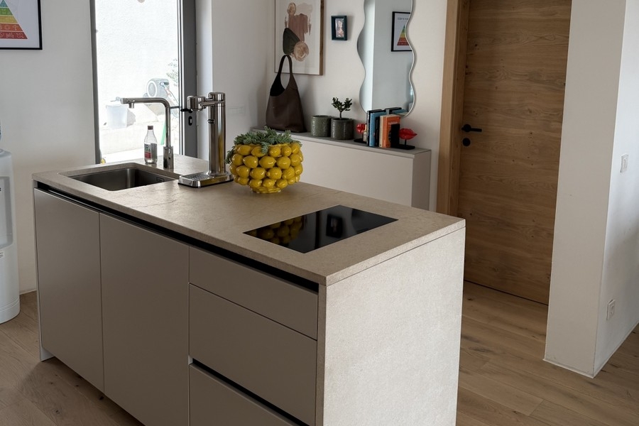 Modern kitchen with cooking island
