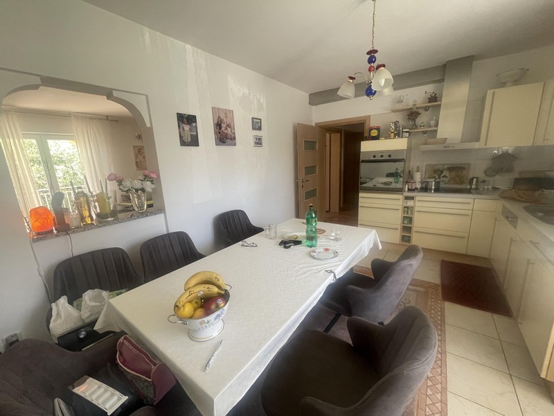 Open kitchen with seating area
