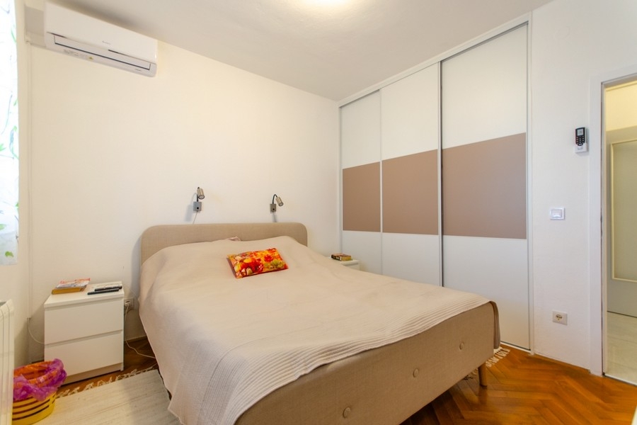 Bedroom with built-in wardrobe