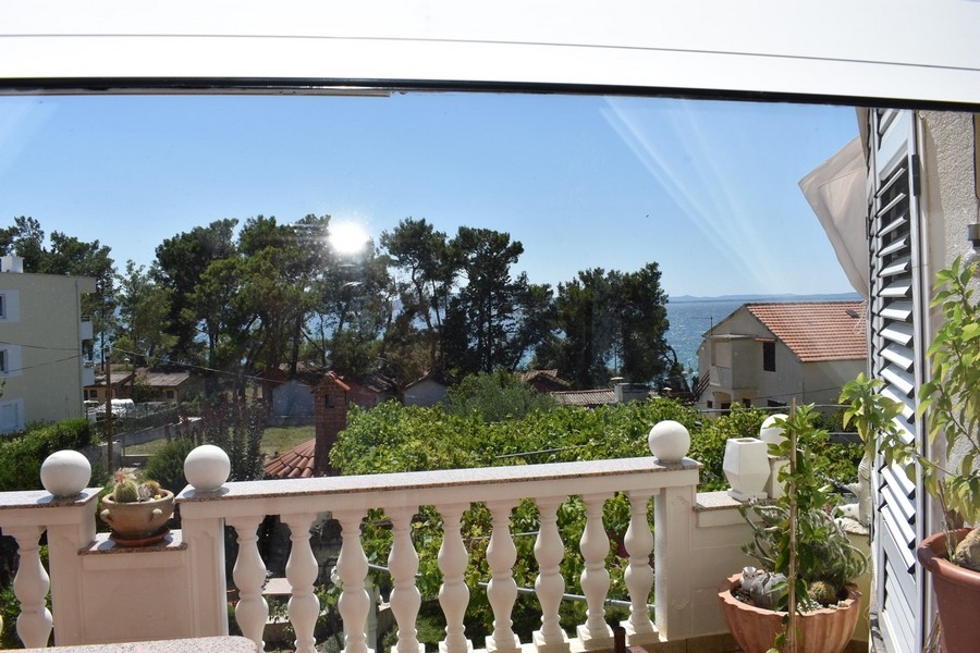 Balcony with sea view in Zadar Diklo
