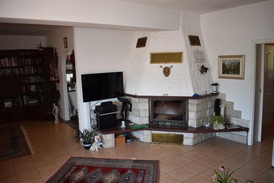 Living room with fireplace