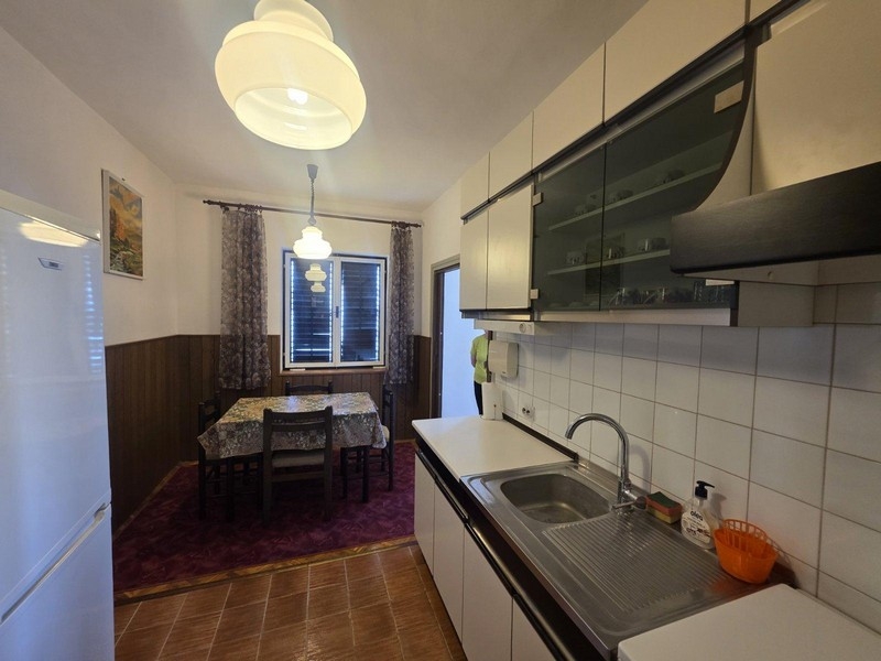 Kitchen with dining area in Croatia