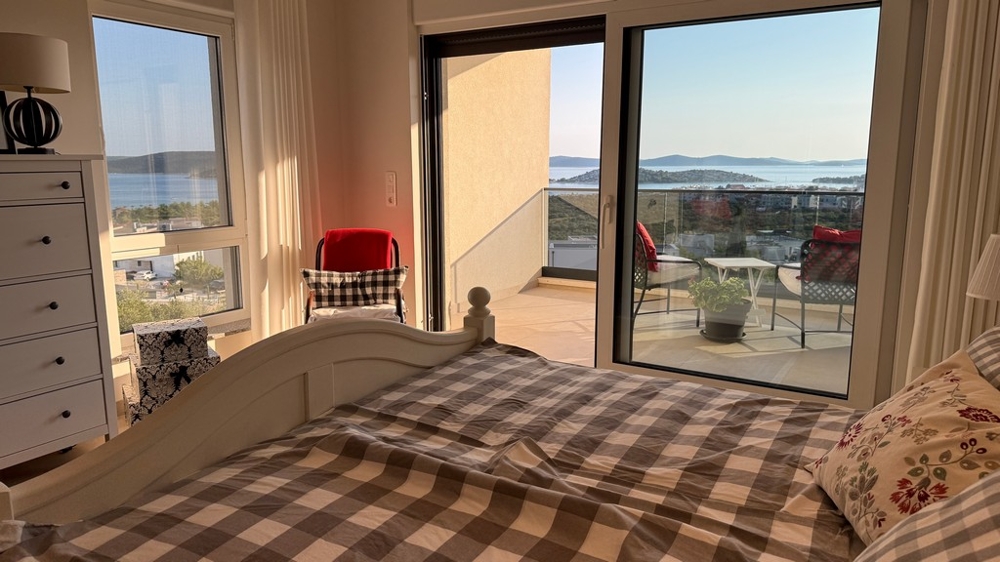 Bedroom with terrace and sea view Croatia
