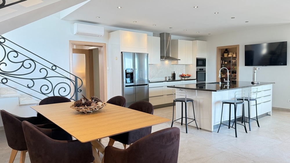 Open kitchen with cooking island