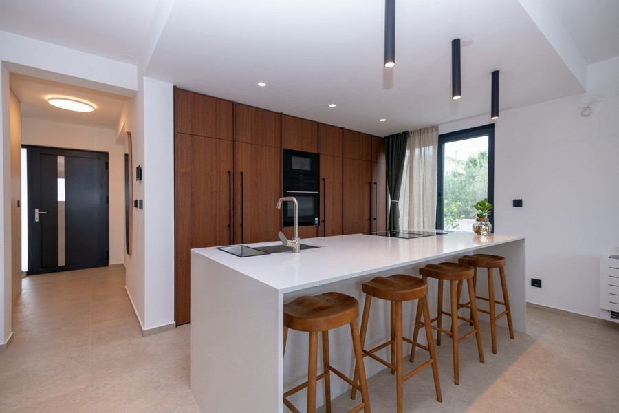 Modern kitchen with cooking island