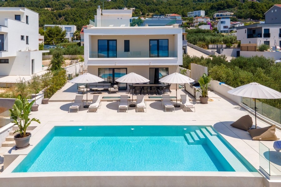 Aerial view of villa with pool in Croatia