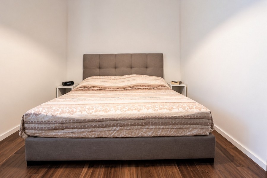 Bedroom with double bed