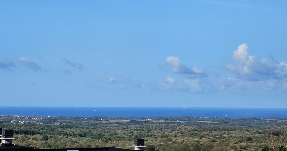 Panoramic sea views
