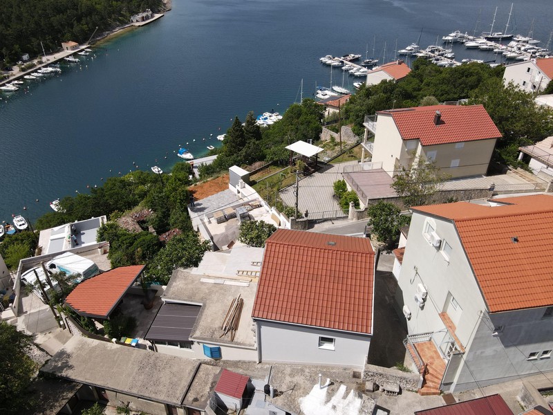 Houses by the sea in Jadranovo