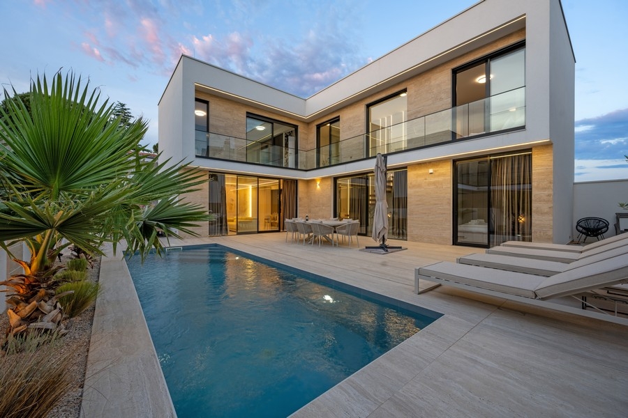 Newly built villa with swimming pool and sea views in Tribunj Croatia