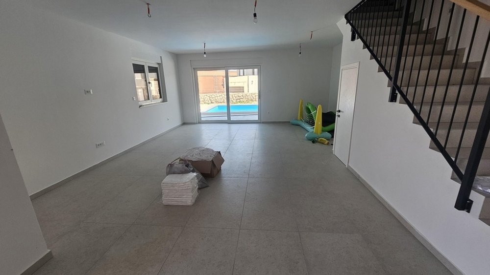 Living area with access to the terrace