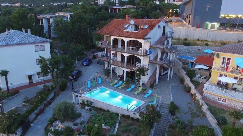 Apartment house with swimming pool in Crikvenica from the air - H4094