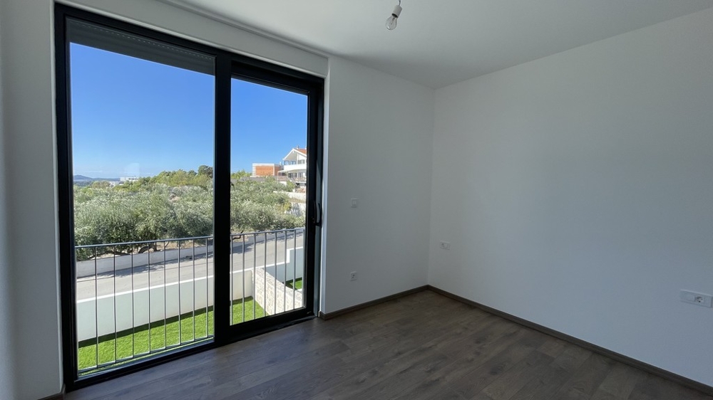 Bedroom with access to the terrace in Vodice