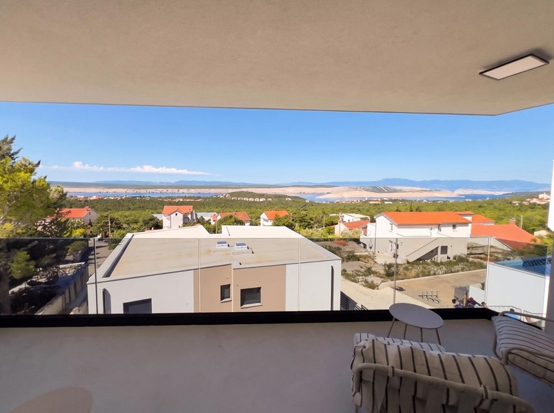 Loggia with a view over Jadranovo to the sea