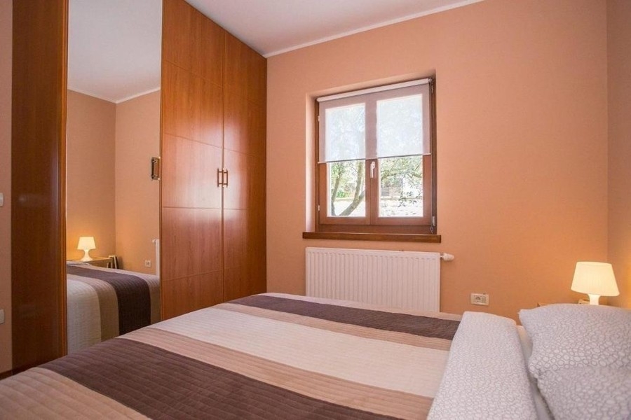 Bedroom with built-in wardrobe