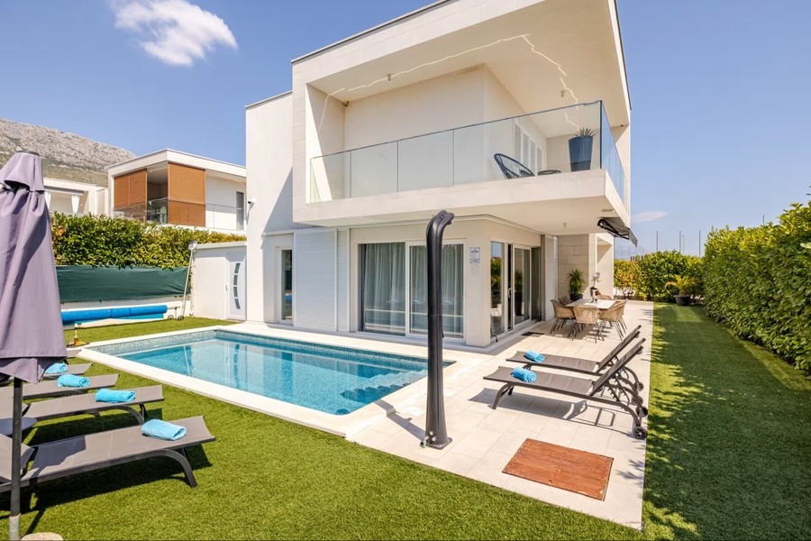 Villa with pool terrace and outdoor shower