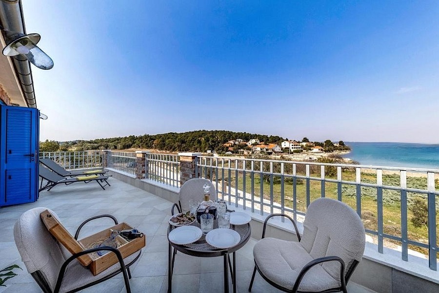 Natural stone villa with sea view on Pasman Island