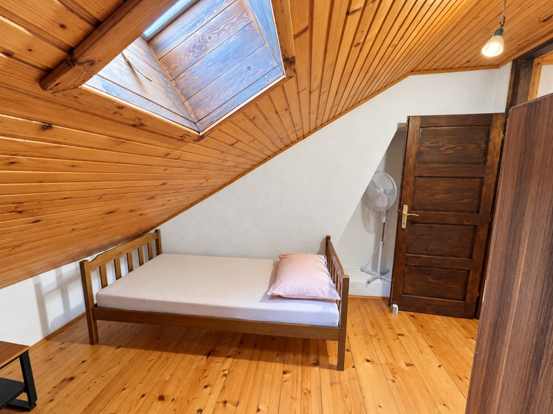 Attic room with single bed