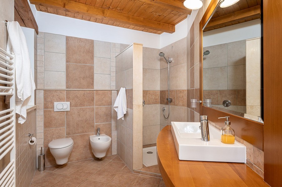 Bathroom with shower, WC, bidet and washbasin