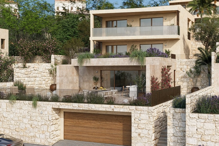Villa across four floors with double garage