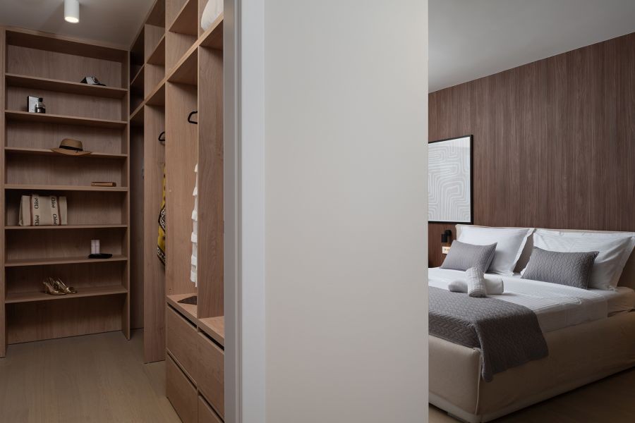 Bedroom with dressing room