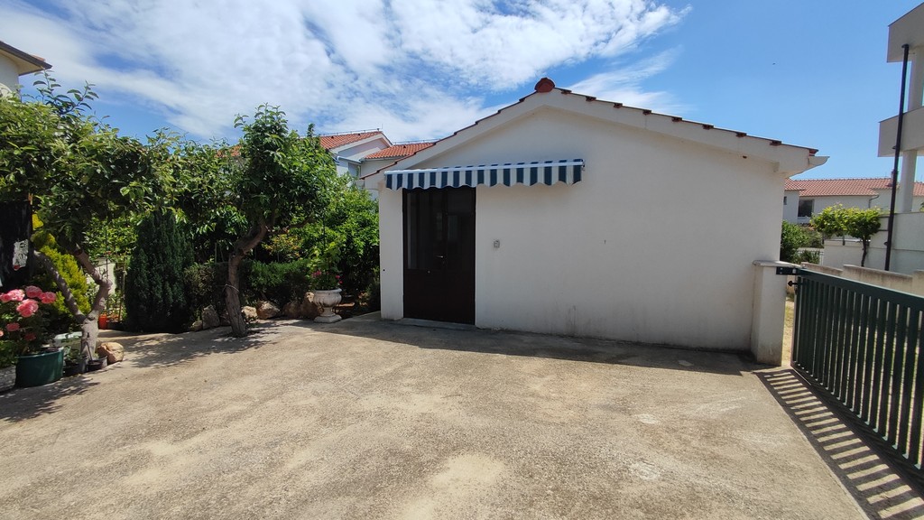 Courtyard with outbuilding