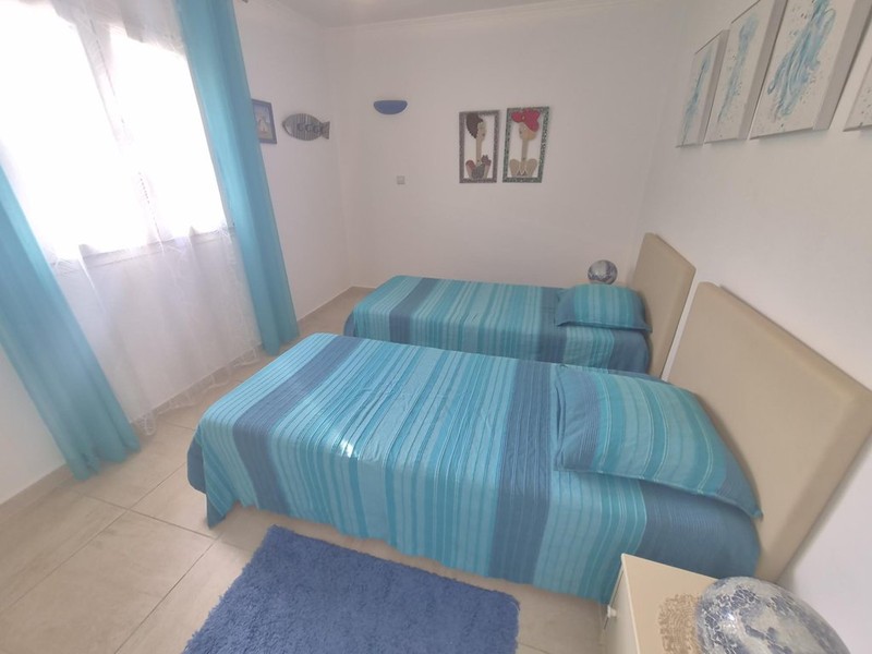 Bedroom with two single beds