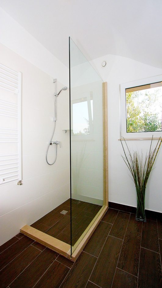 Shower.