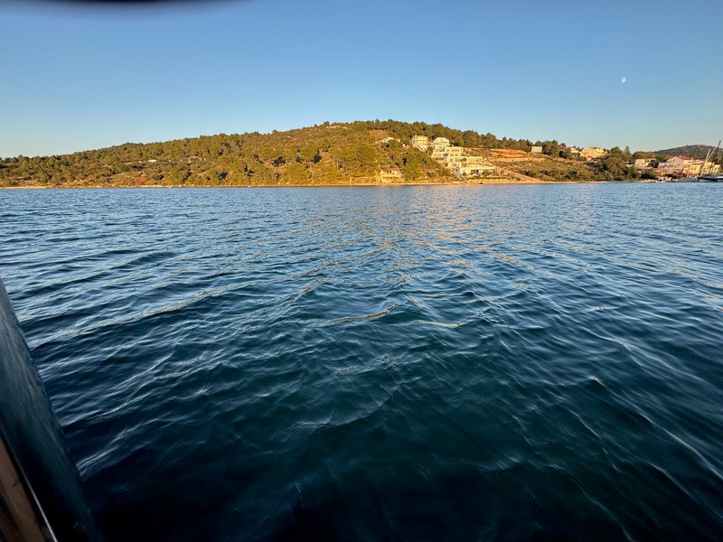 Buy a building plot on the water in Croatia - Panorama Scouting.