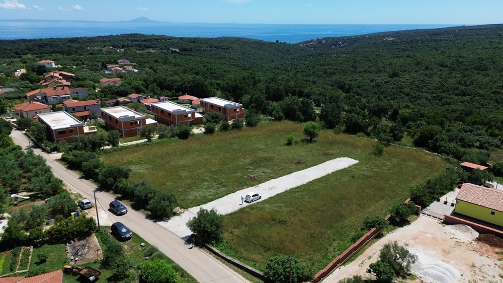 real estate Croatia, buy a plot of land with sea views in Istria - Panorama Scouting G455 - Aerial view of a plot of land