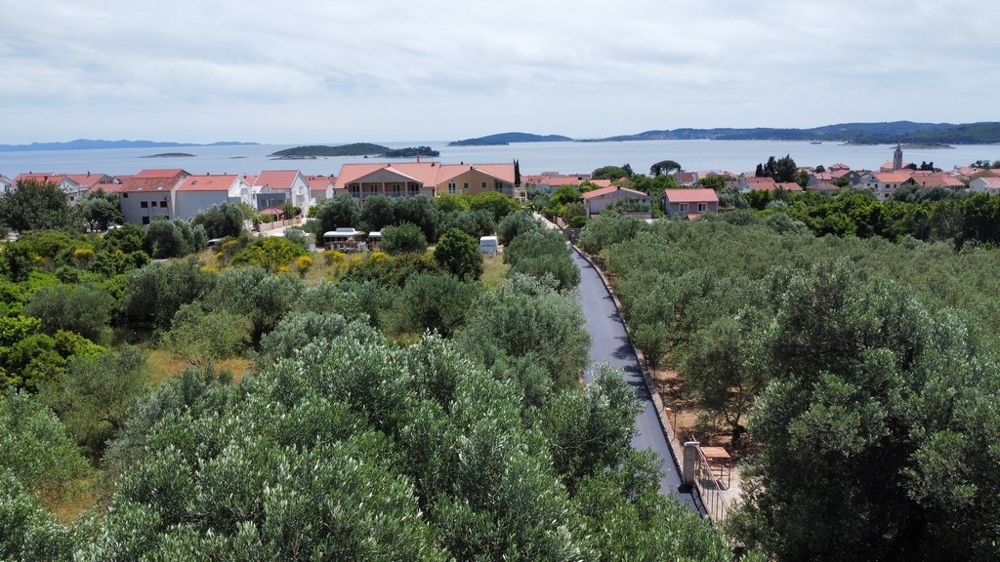 Buy building ground on Peljesac in Croatia.