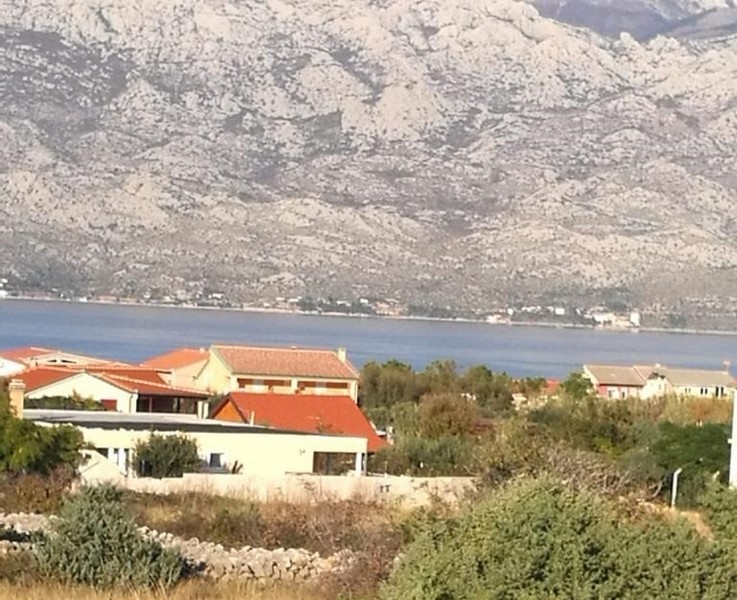 Mountain and sea views of property G478 near Zadar.