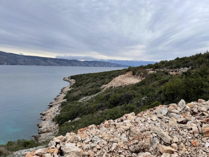 Buy land on Hvar Island, Croatia - Panorama Scouting.