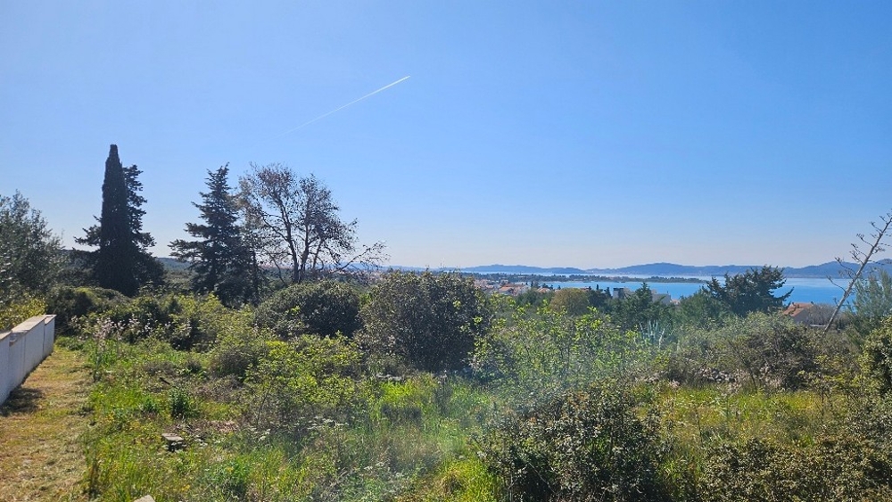 Plot area with cypress trees and sea views