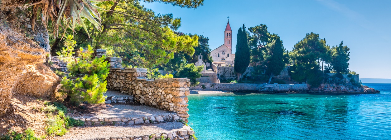 Real estate Brac Island - Panorama Scouting.