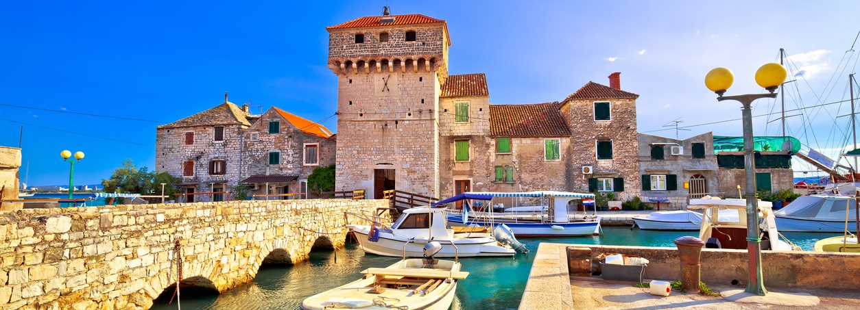 Real estate in Kastela, Dalmatia - Panorama Scouting.
