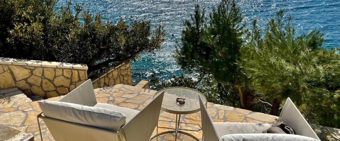 Villa directly on the seafront in the Zadar region, Croatia - H4044